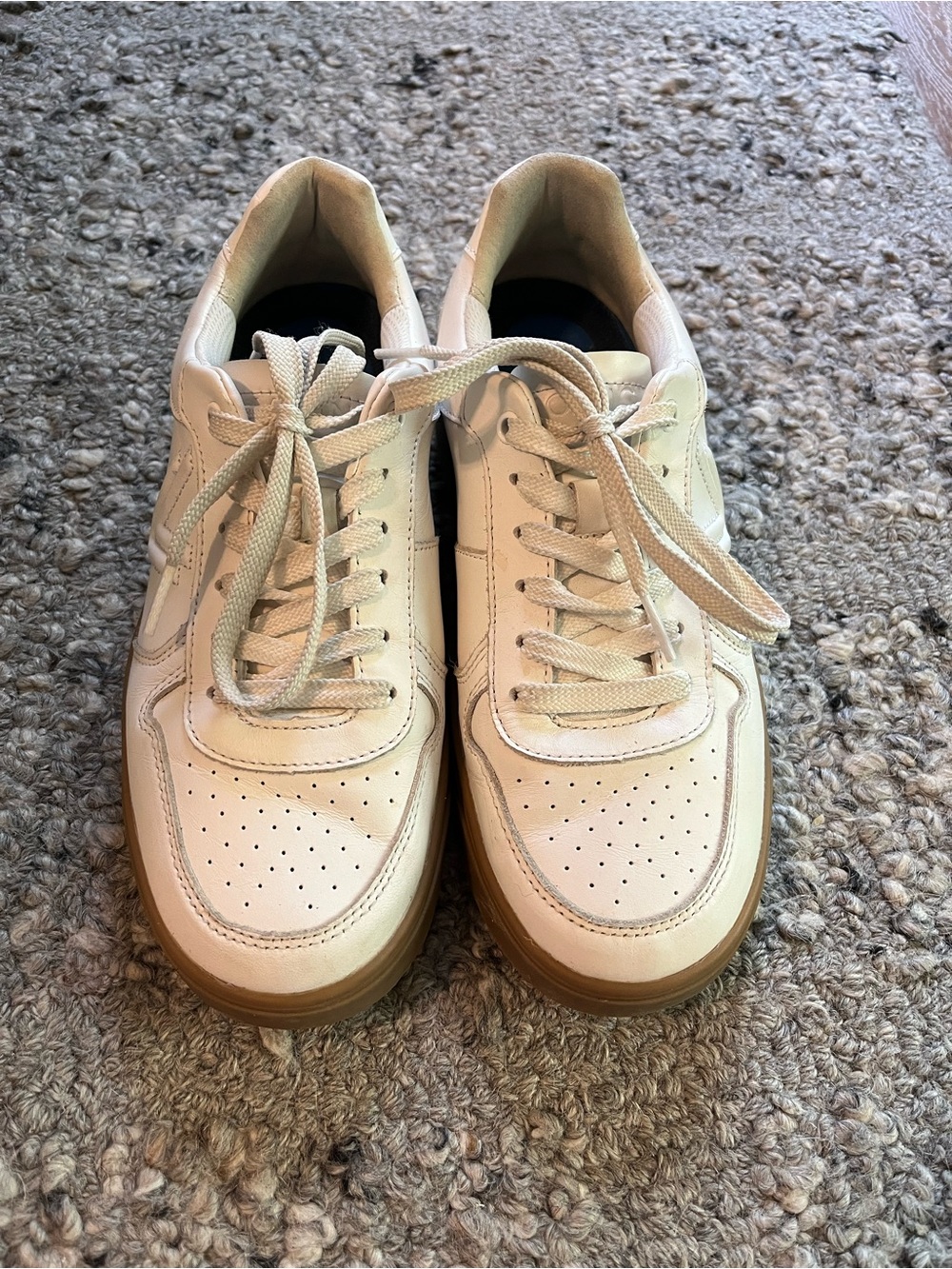 Vionic Cream White and Tan Sneakers